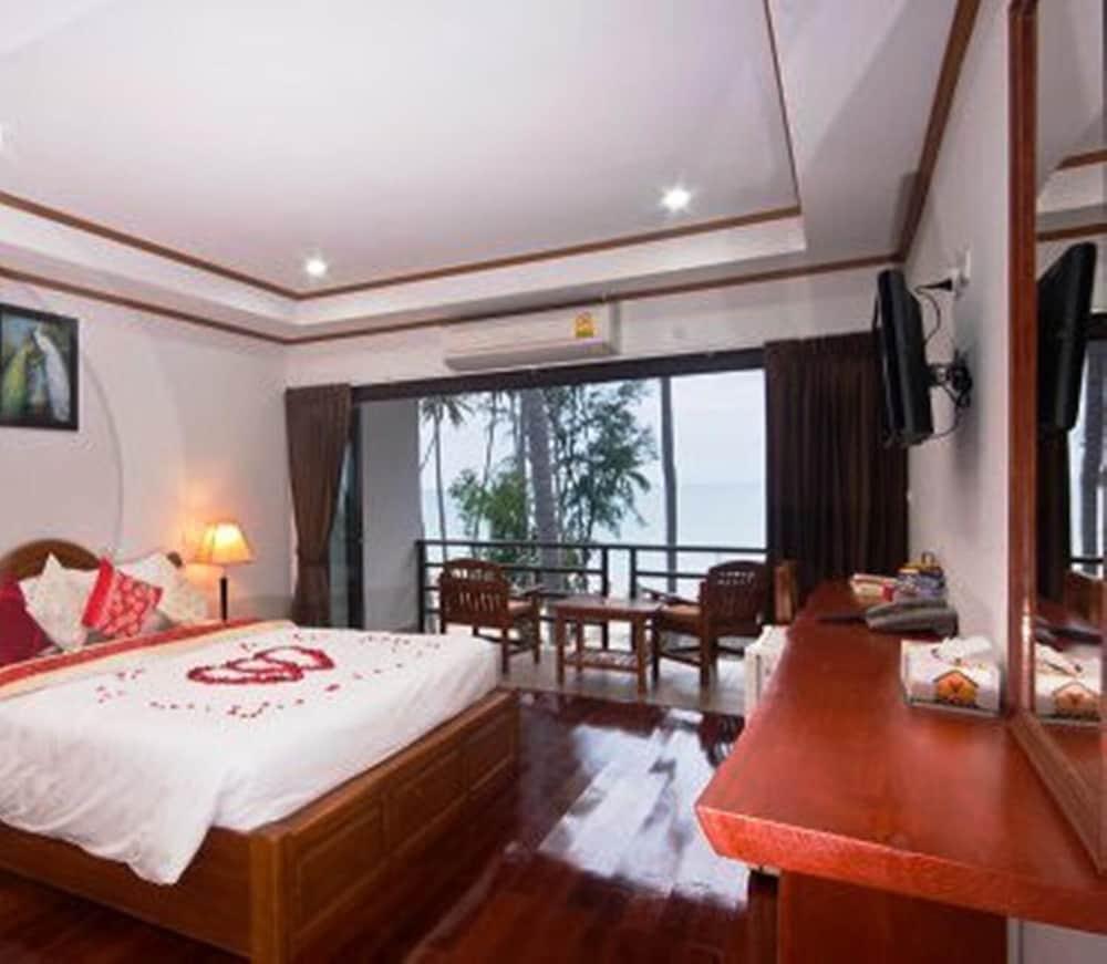 Lipa Bay Resort Lipa Noi Exterior foto