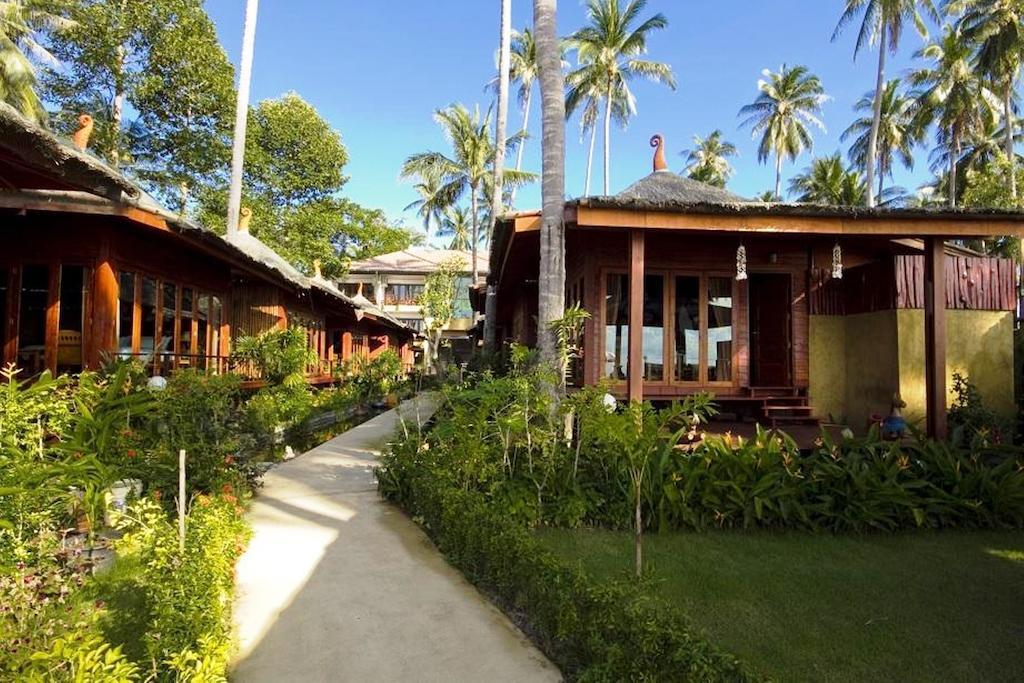 Lipa Bay Resort Lipa Noi Exterior foto