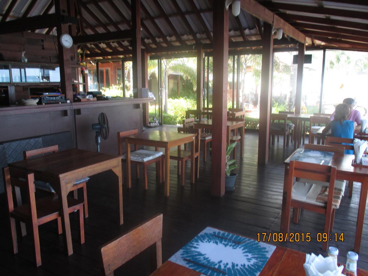 Lipa Bay Resort Lipa Noi Exterior foto